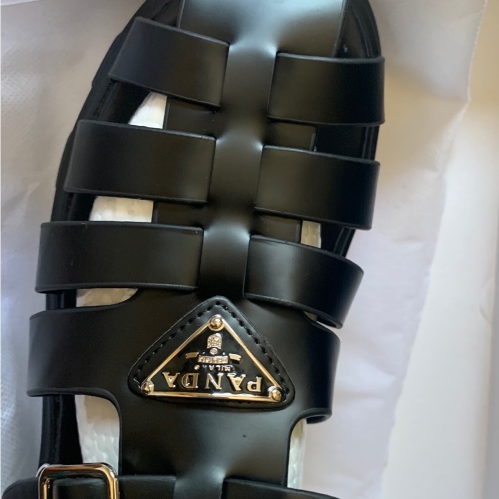 ROMAN BLACK SANDAL - Picture 2 of 3